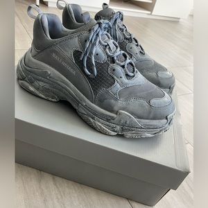 Balenciaga Triple S Grey